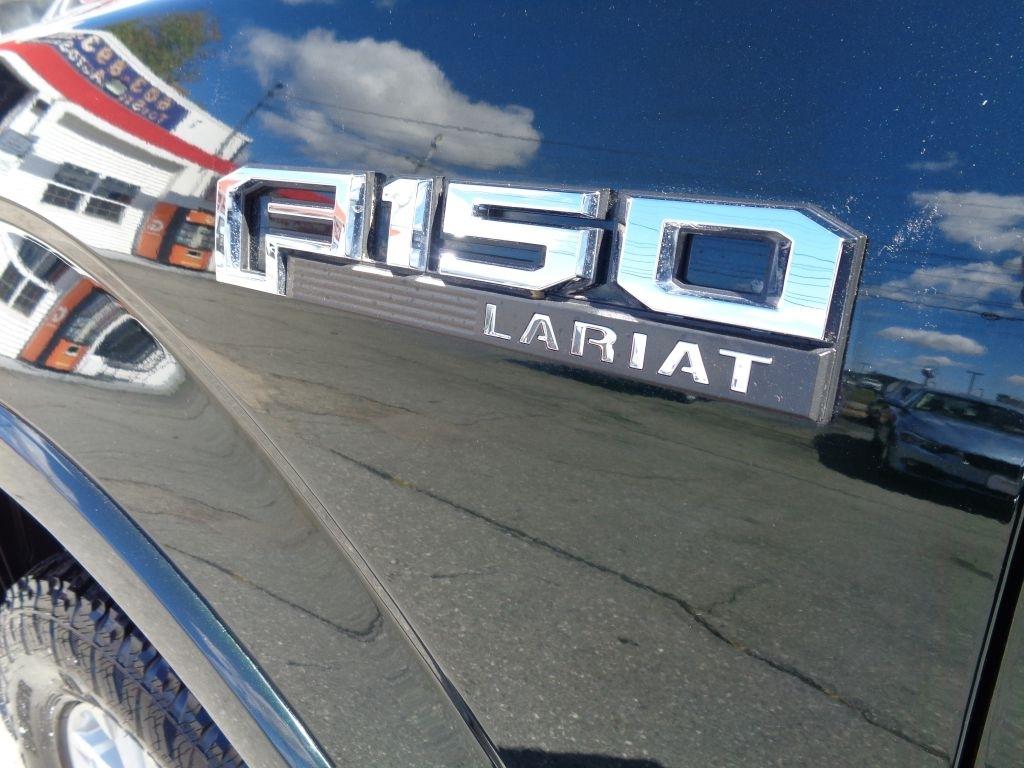 Ford F-150 SuperCrew 139" Lariat 4WD 2016