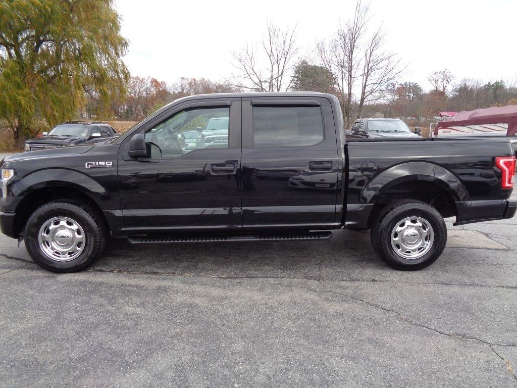 Ford F-150 XL SuperCrew 5.5-ft. Bed 4WD 2015