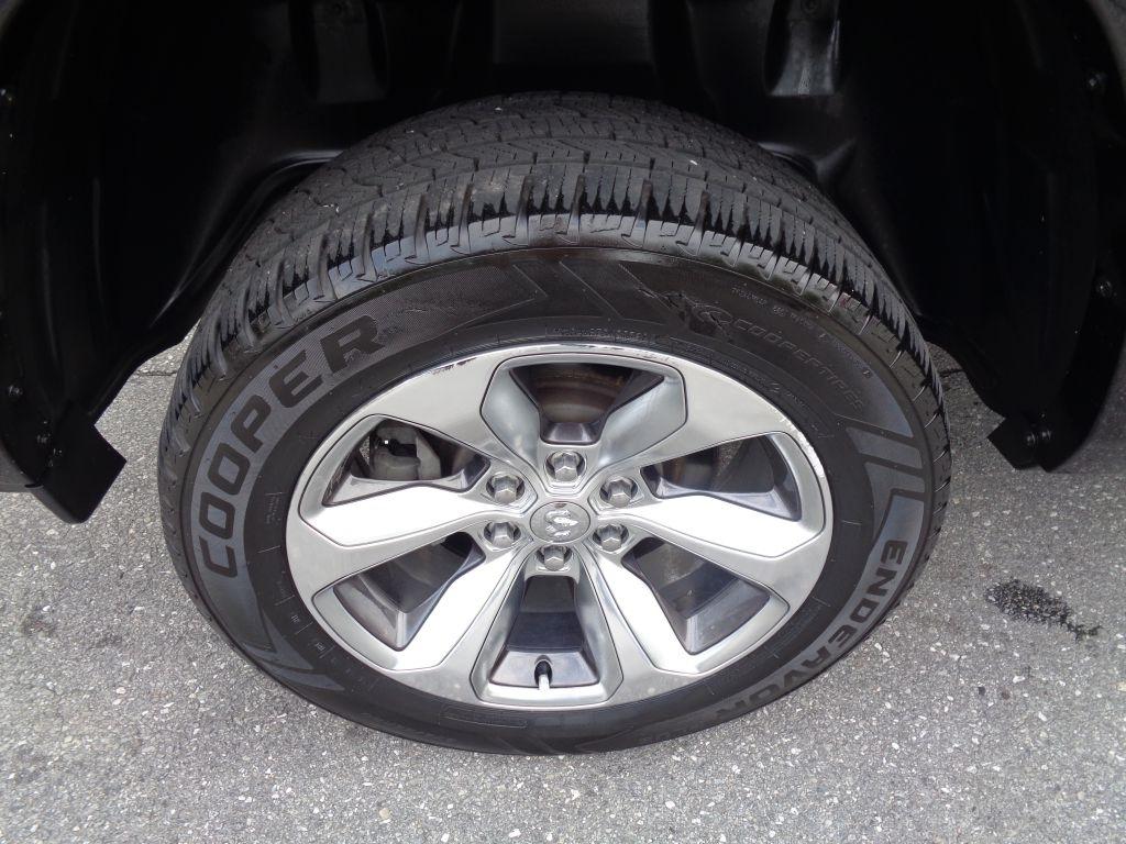 RAM 1500 Limited Crew Cab SWB 4WD 2019