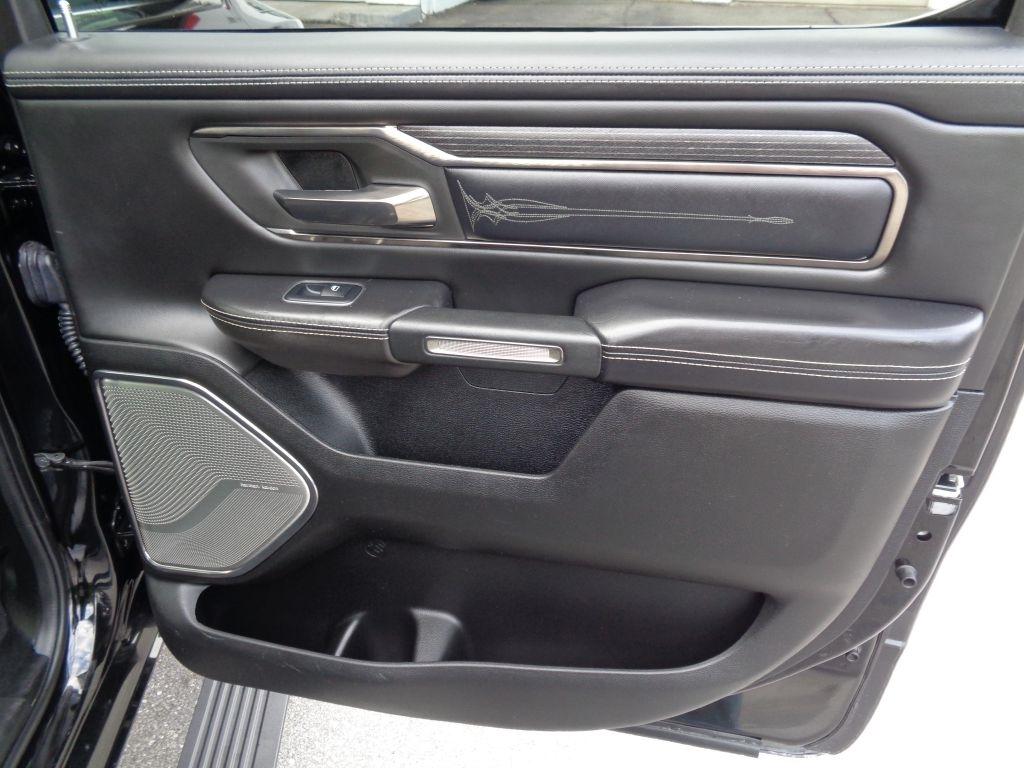 RAM 1500 Limited Crew Cab SWB 4WD 2019