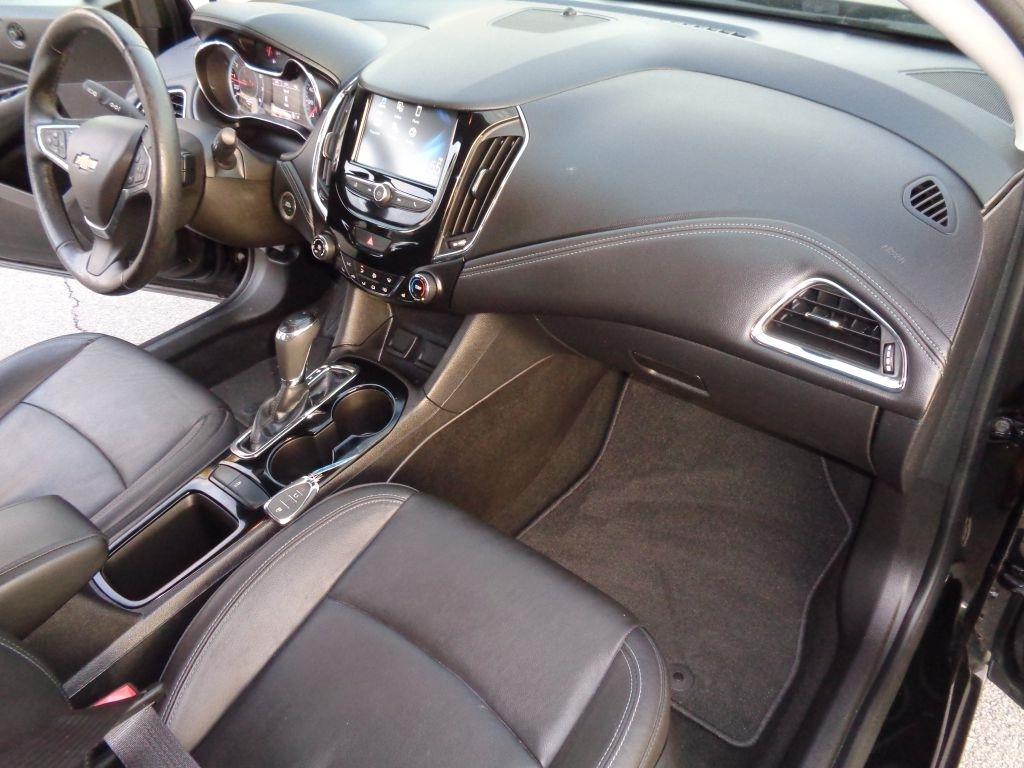 Chevrolet Cruze Premier Hatchback 2017