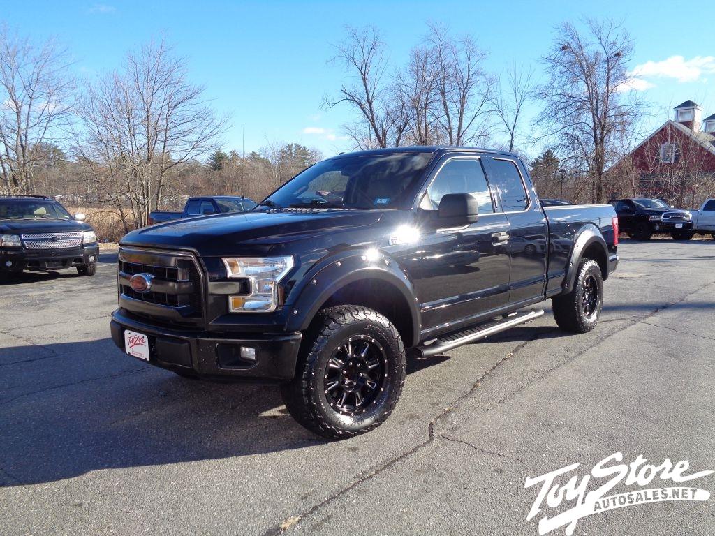 2016 Ford F-150 4WD SuperCab 133" XLT