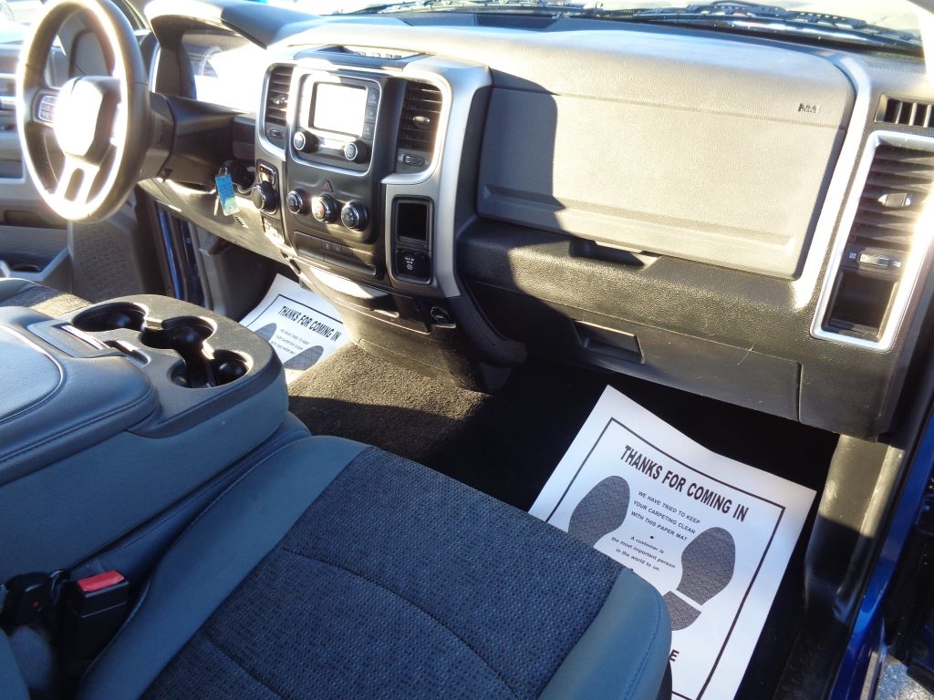 RAM 1500 SLT SWB 4WD 2014