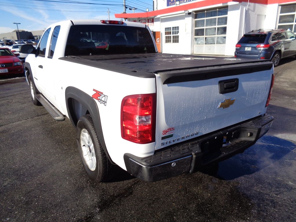 Chevrolet Silverado 1500 LT Ext. Cab 4WD 2011