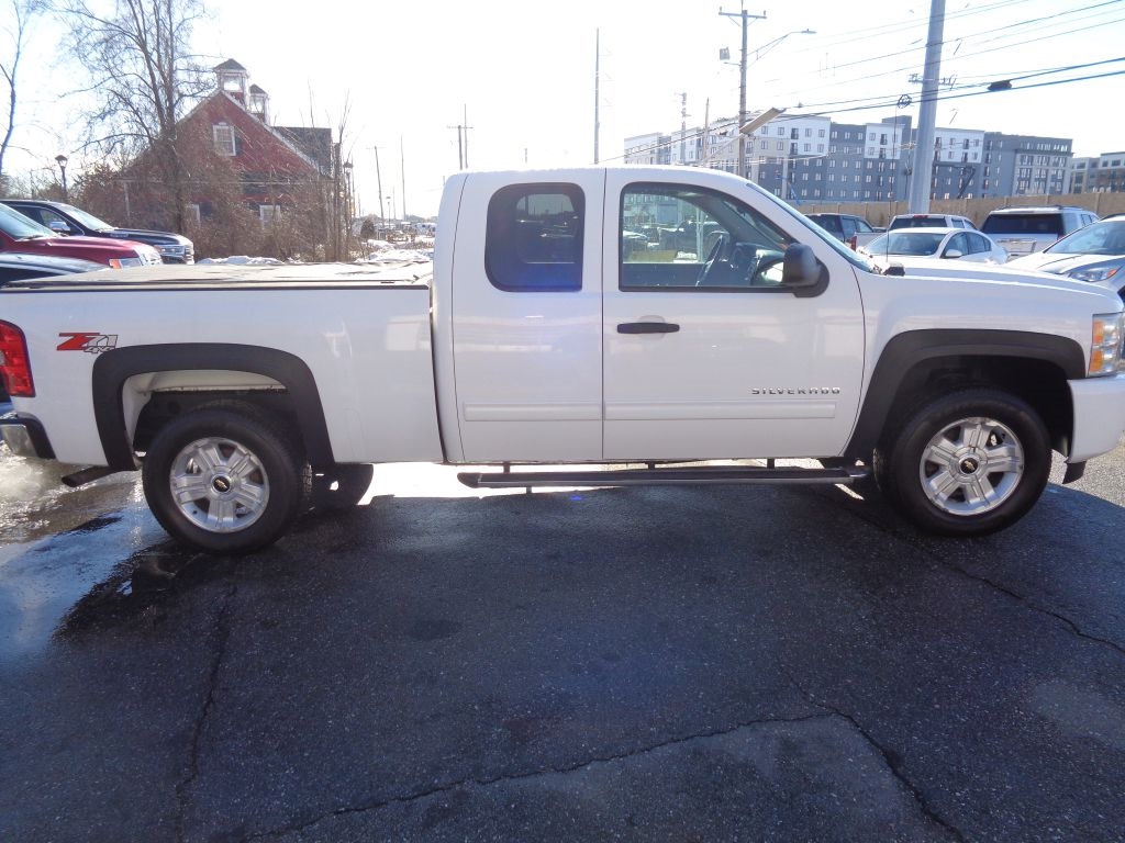 Chevrolet Silverado 1500 LT Ext. Cab 4WD 2011