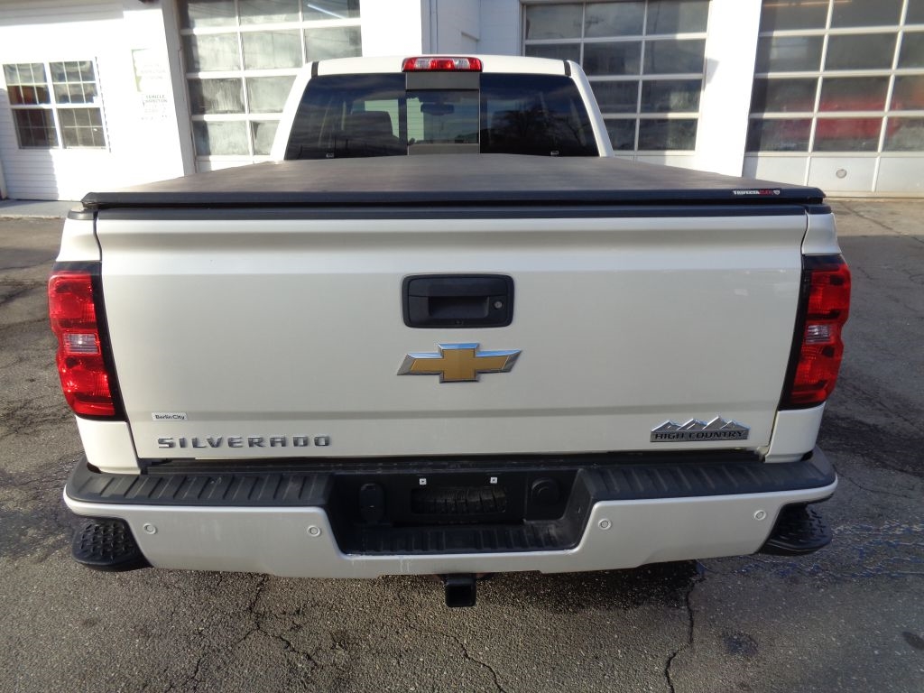 Chevrolet Silverado 1500 High Country Crew Cab 4WD 2015