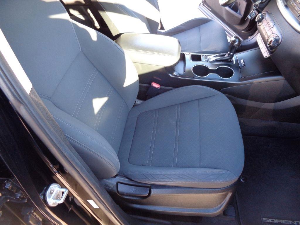 Kia Sorento LX V6 AWD 2016