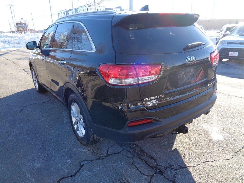 Kia Sorento LX V6 AWD 2016