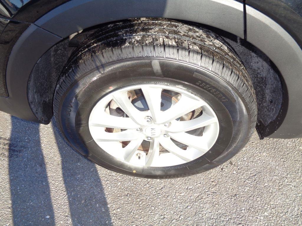 Kia Sorento LX V6 AWD 2016