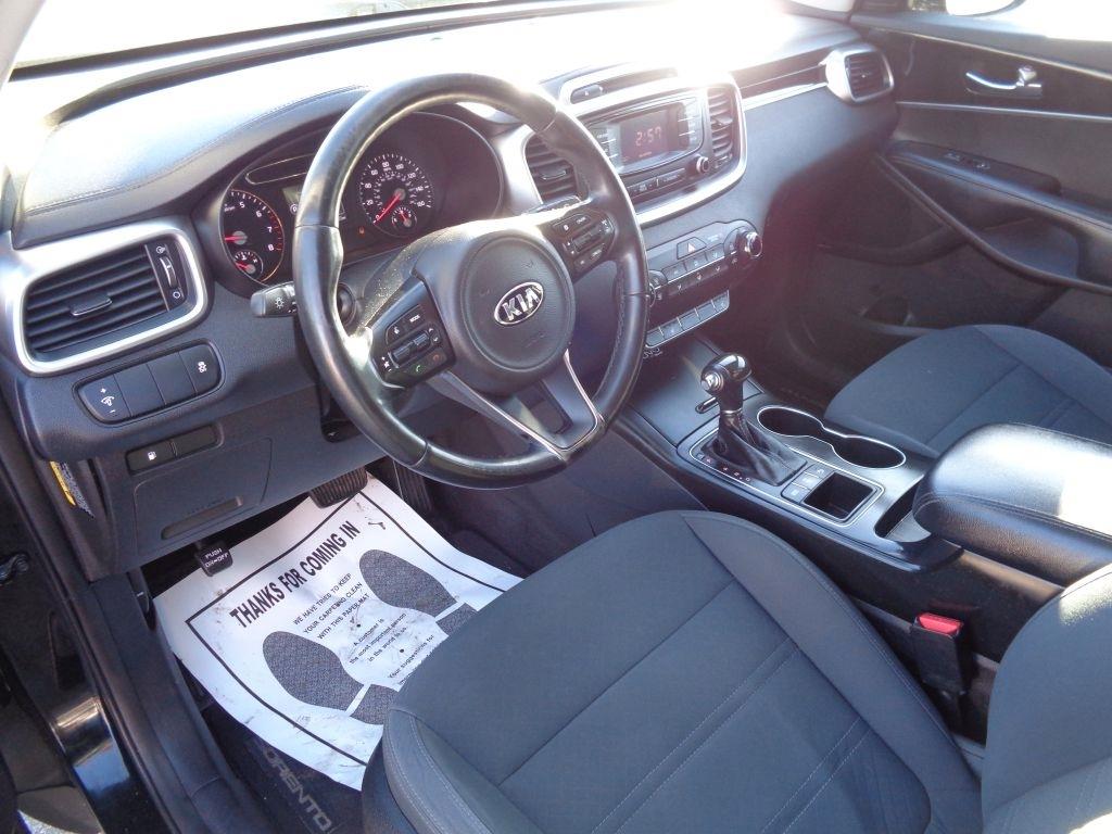 Kia Sorento LX V6 AWD 2016