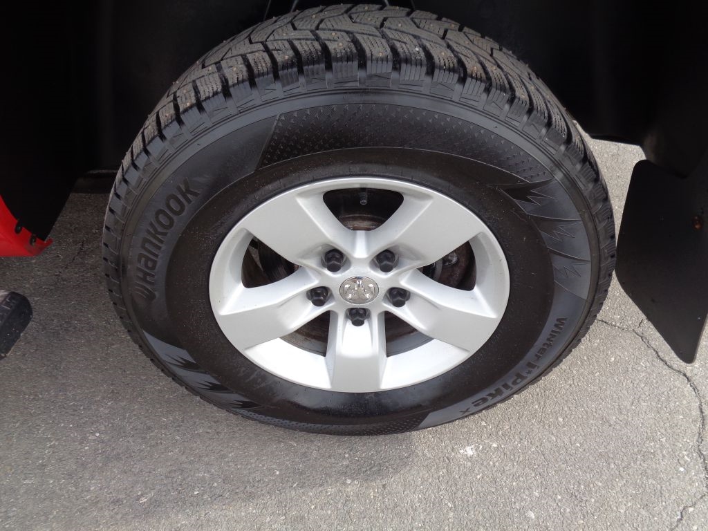 RAM 1500 Tradesman Quad Cab 4WD 2017