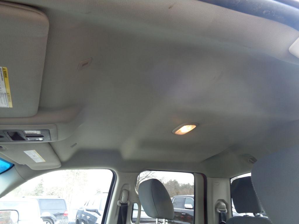 RAM 1500 Tradesman Quad Cab 4WD 2017