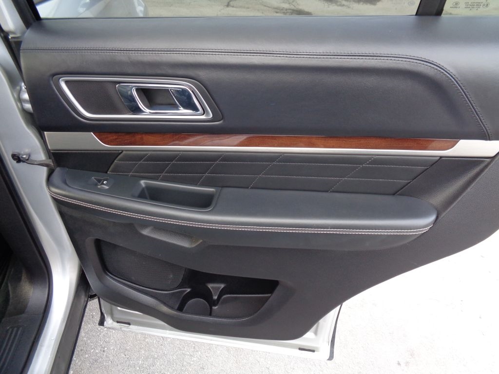 Ford Explorer Platinum AWD 2016