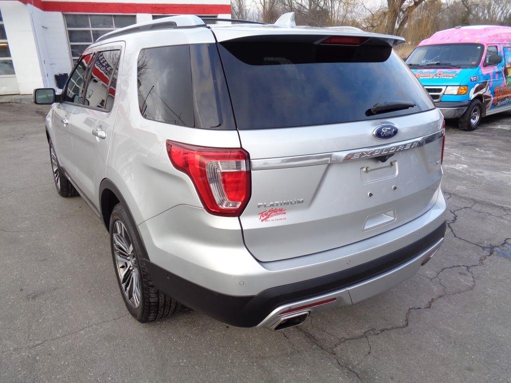 Ford Explorer Platinum AWD 2016