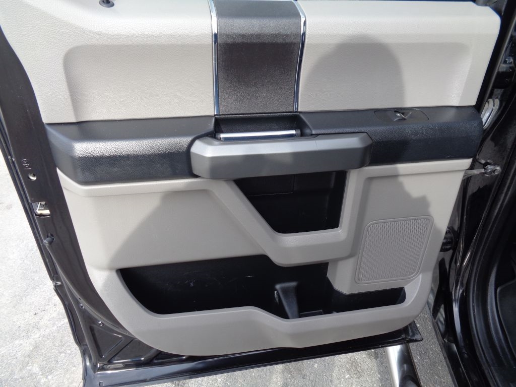 Ford F-150 XL SuperCrew 5.5-ft. Bed 4WD 2018