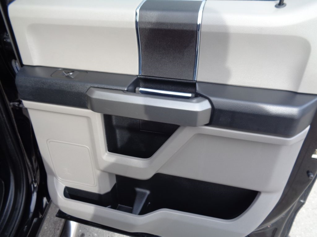 Ford F-150 XL SuperCrew 5.5-ft. Bed 4WD 2018