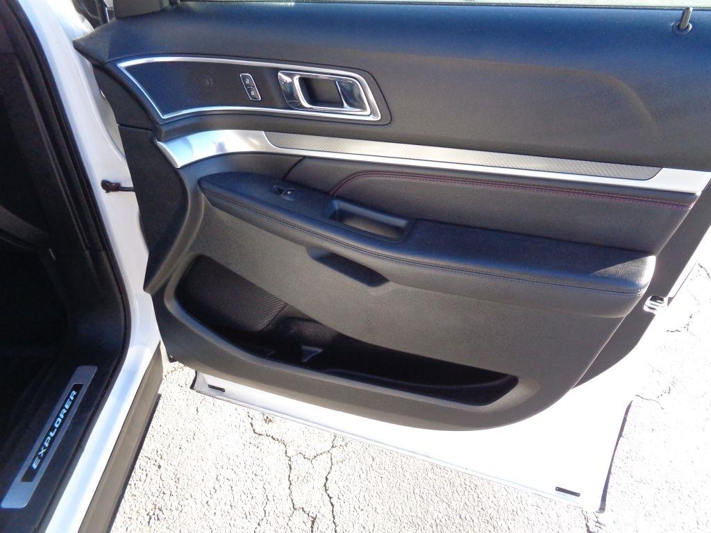 Ford Explorer Sport 4WD 2018