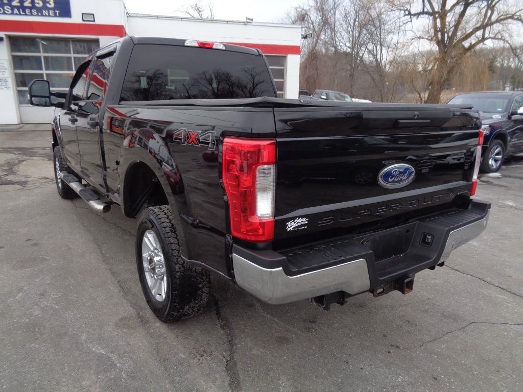 Ford F-250 SD King Ranch Crew Cab 4WD 2017