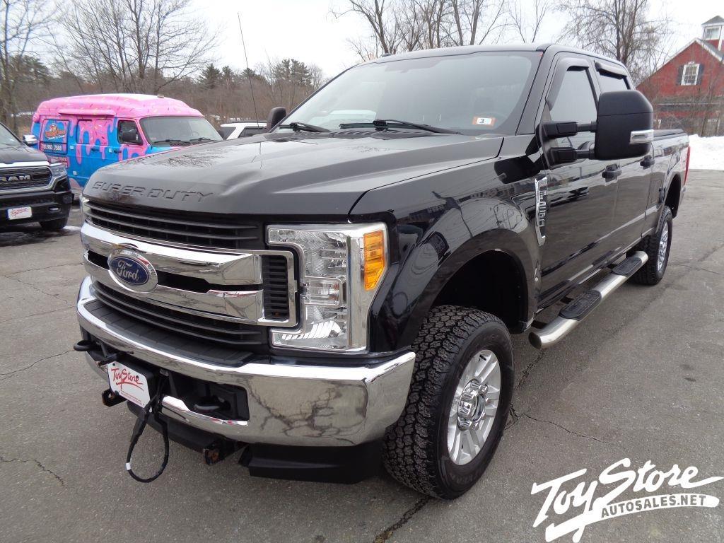 2017 Ford F-250 SD King Ranch Crew Cab 4WD