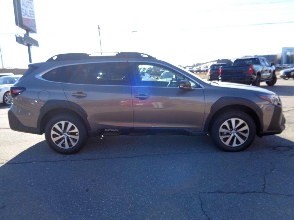 Subaru Outback Premium 2024