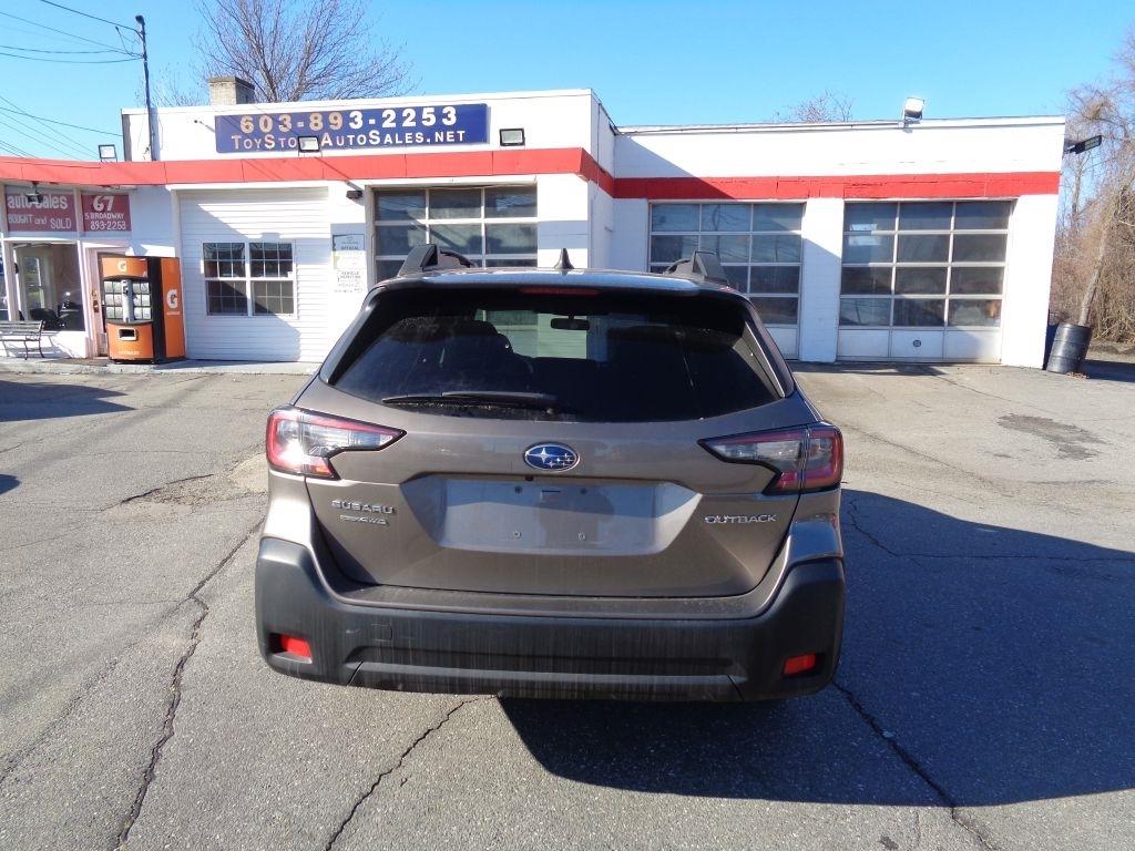 Subaru Outback Premium 2024