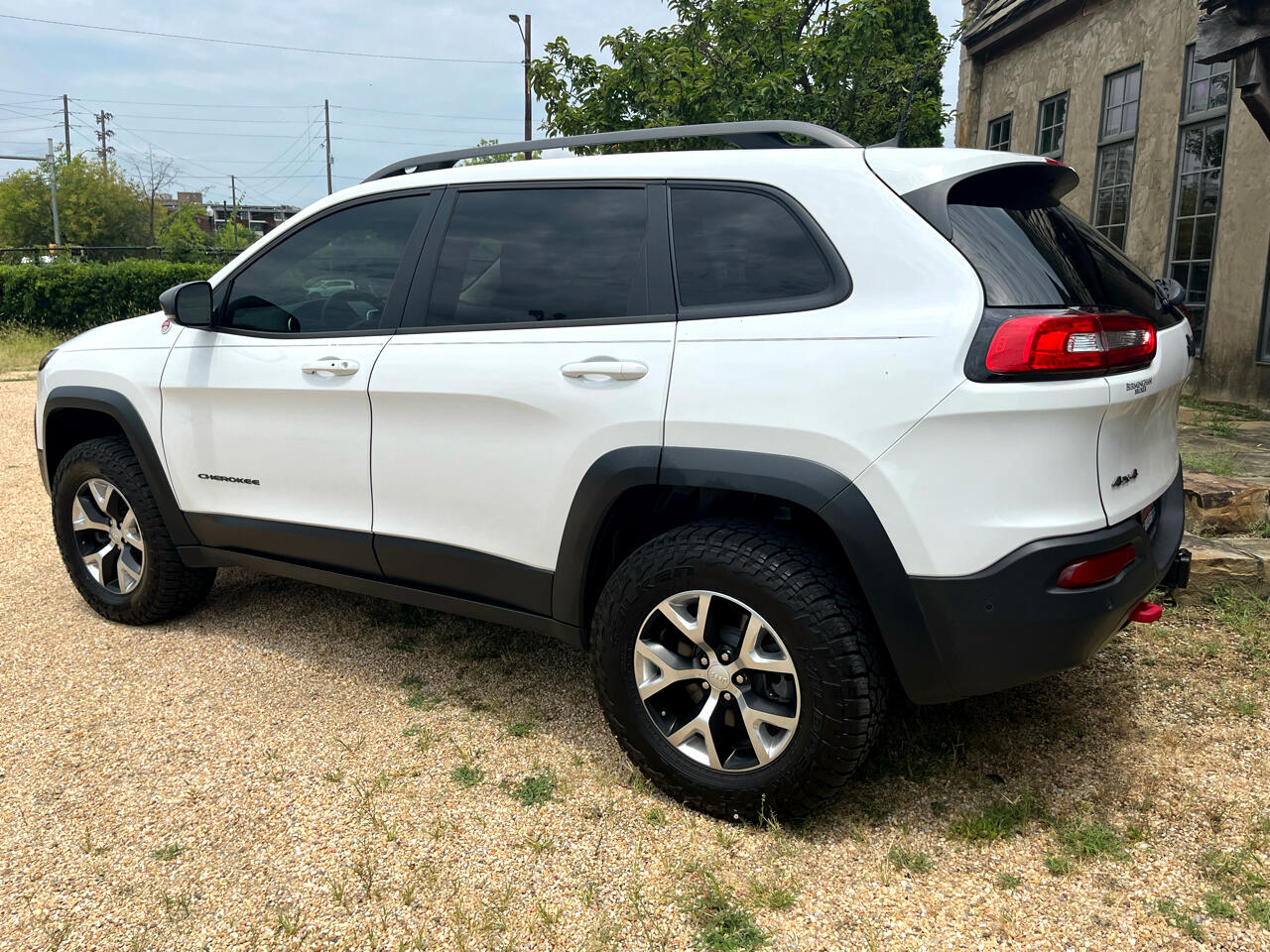 2018 Jeep Cherokee Trailhawk photo 2