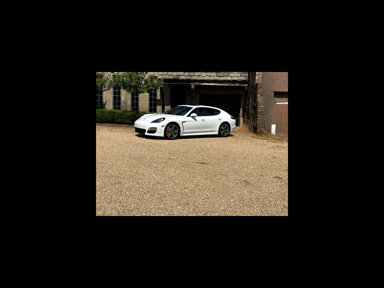 2013 Porsche Panamera GTS's photo