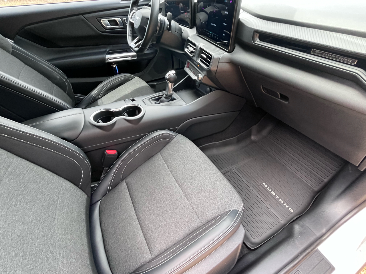 2024 Ford Mustang GT photo 34