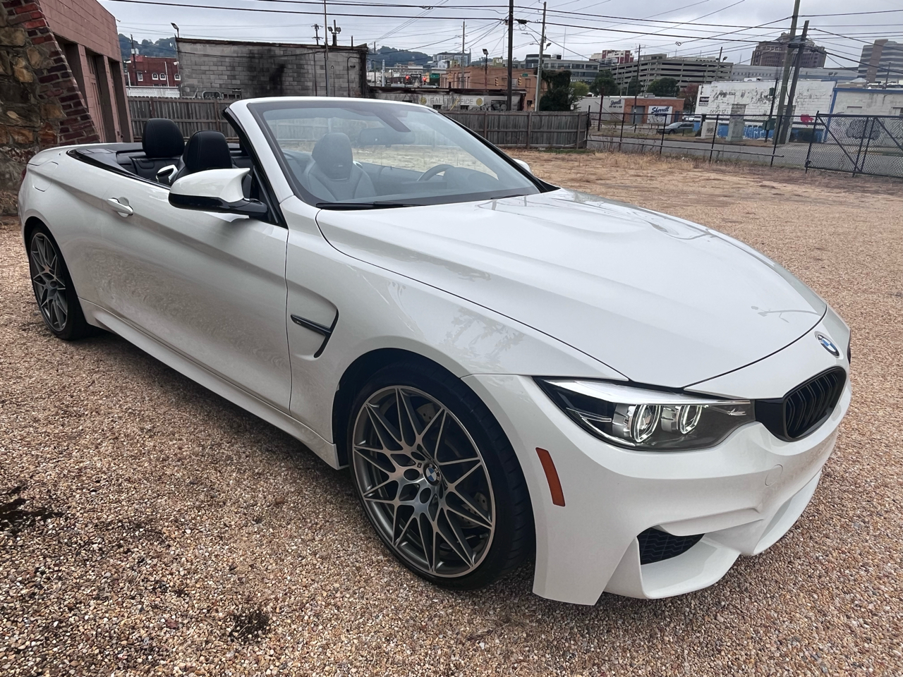 2018 Bmw M4 Convertible photo 3