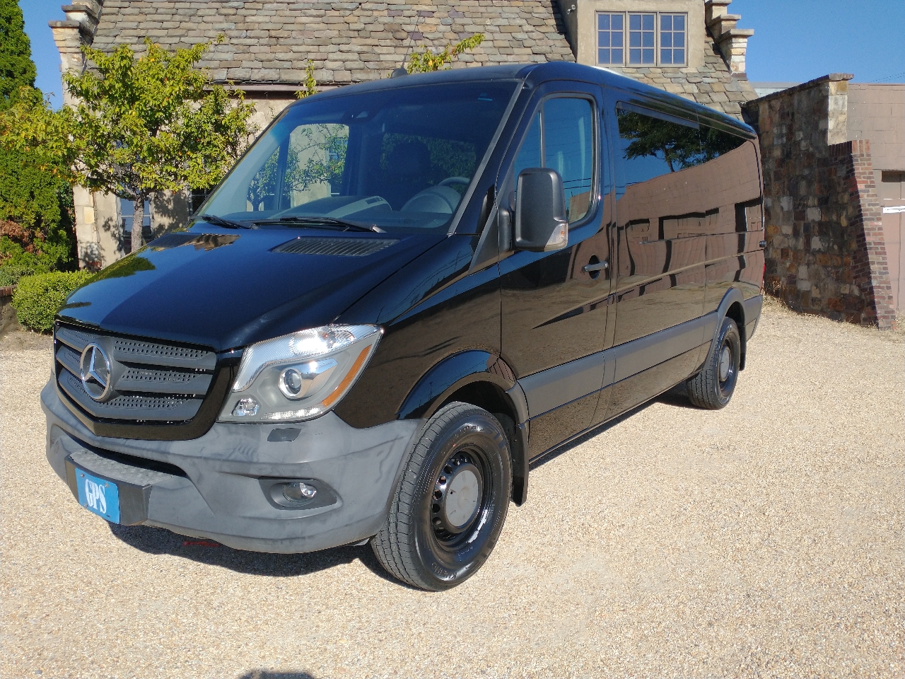 Mercedes-Benz Sprinter Passenger Van 2500 Standard Roof V6 144" RWD 2017 Mercedes-Benz Sprinter Passenger Van 2500 Standard Roof V6 144" RWD 2017