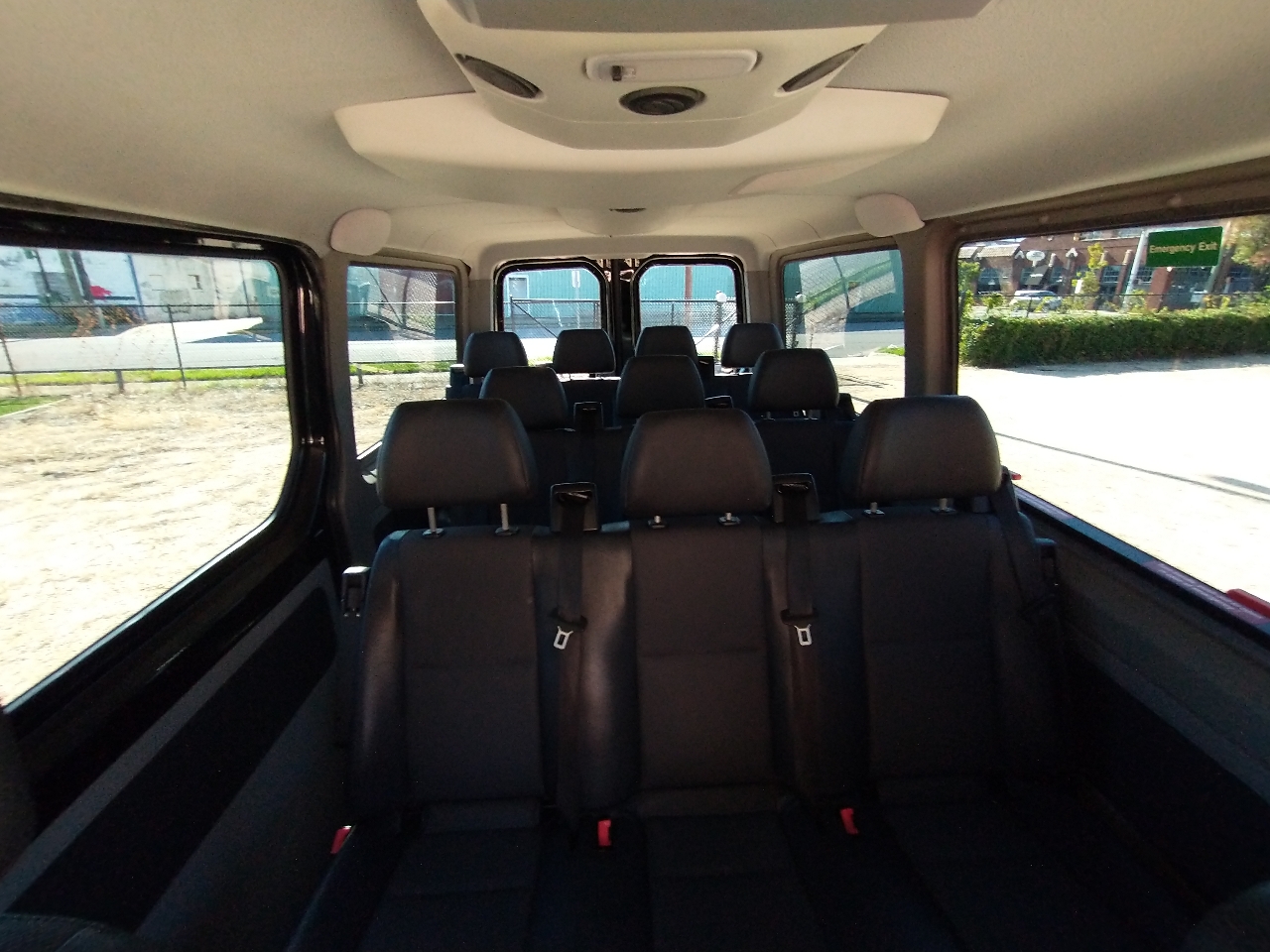 Mercedes-Benz Sprinter Passenger Van 2500 Standard Roof V6 144" RWD 2017 Mercedes-Benz Sprinter Passenger Van 2500 Standard Roof V6 144" RWD 2017