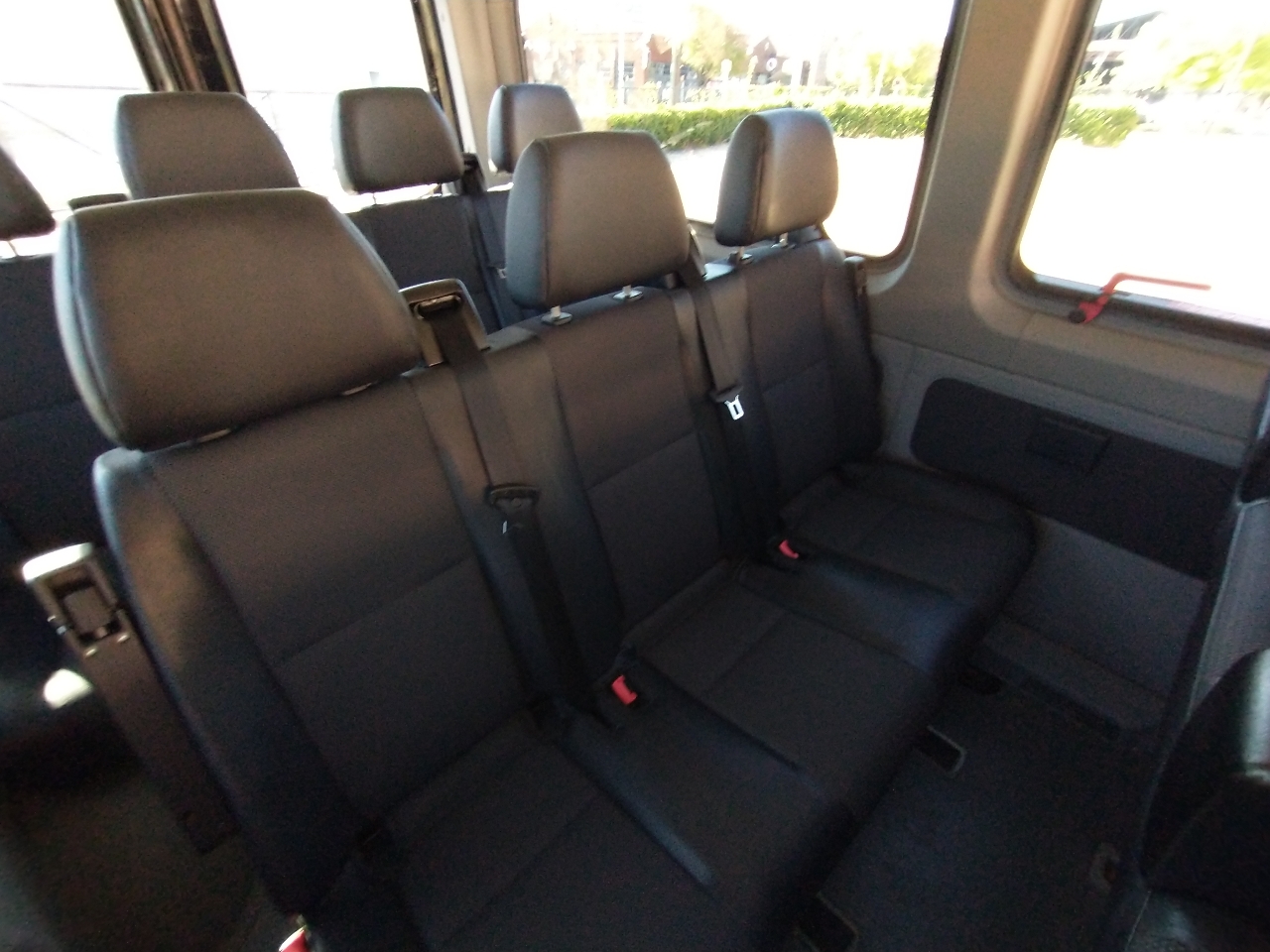 Mercedes-Benz Sprinter Passenger Van 2500 Standard Roof V6 144" RWD 2017 Mercedes-Benz Sprinter Passenger Van 2500 Standard Roof V6 144" RWD 2017