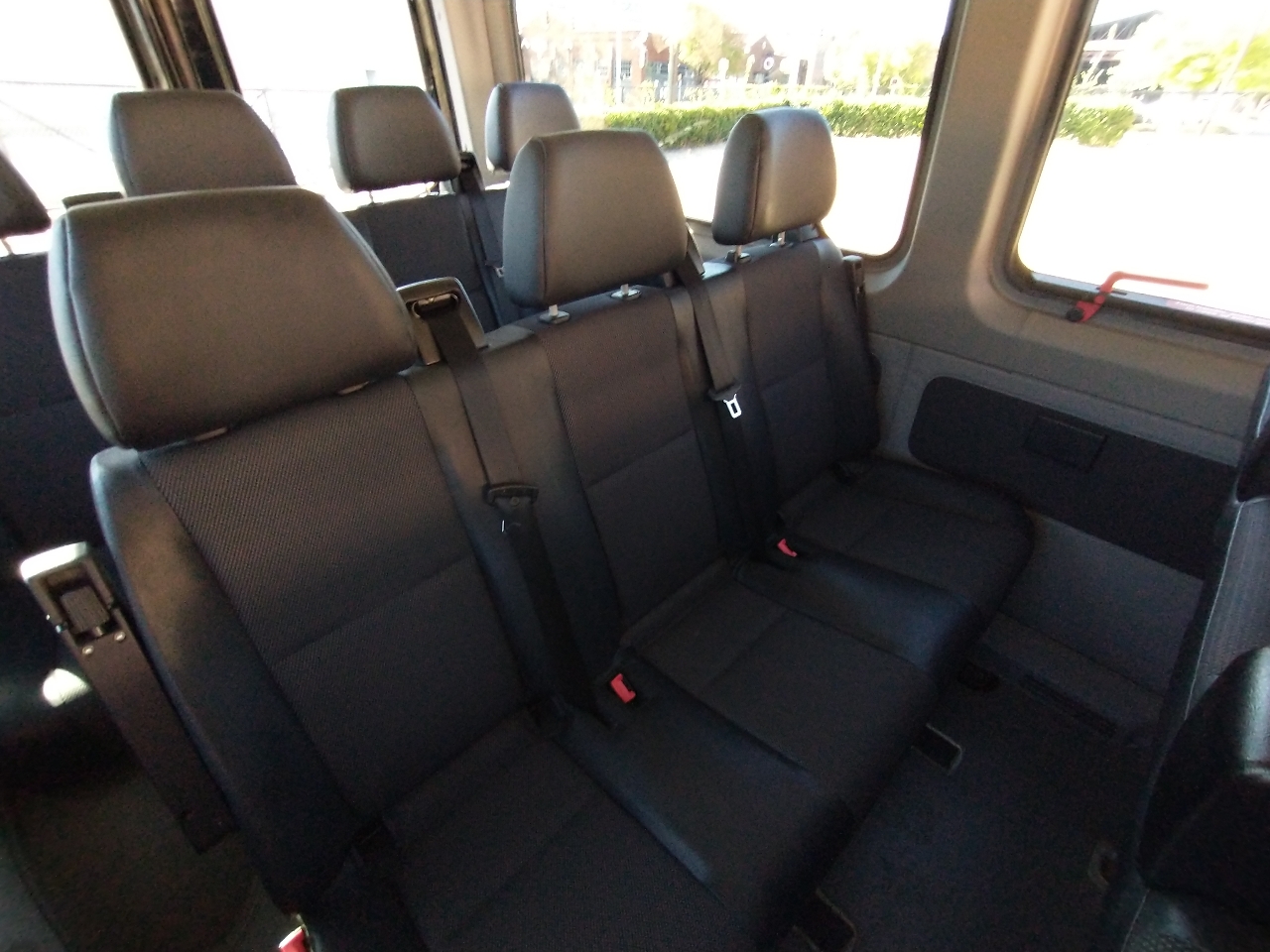 Mercedes-Benz Sprinter Passenger Van 2500 Standard Roof V6 144" RWD 2017 Mercedes-Benz Sprinter Passenger Van 2500 Standard Roof V6 144" RWD 2017