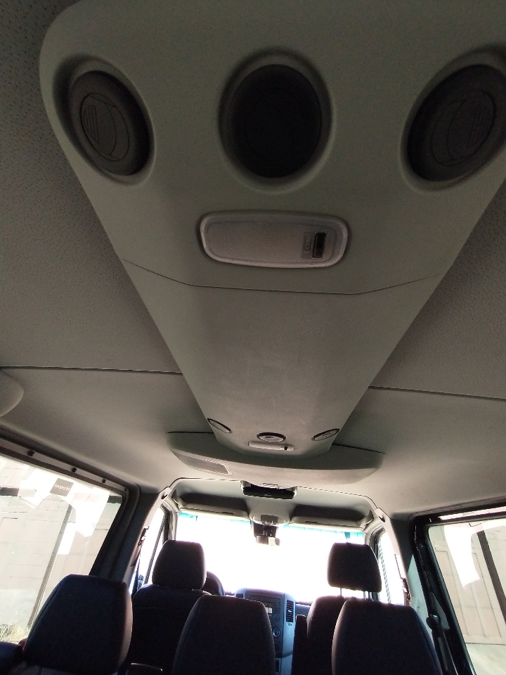 Mercedes-Benz Sprinter Passenger Van 2500 Standard Roof V6 144" RWD 2017 Mercedes-Benz Sprinter Passenger Van 2500 Standard Roof V6 144" RWD 2017