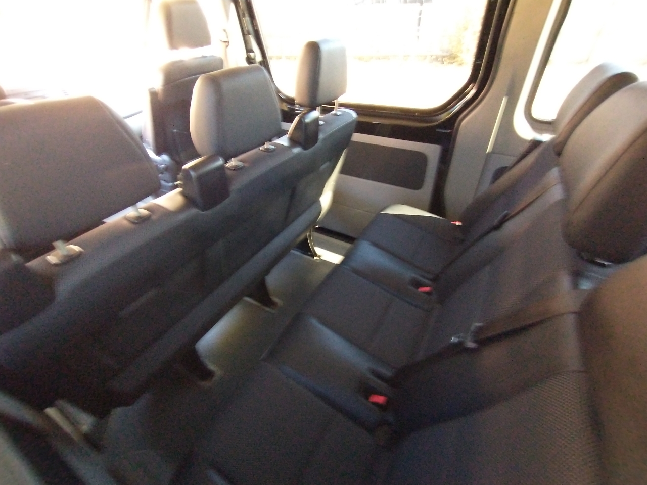 Mercedes-Benz Sprinter Passenger Van 2500 Standard Roof V6 144" RWD 2017 Mercedes-Benz Sprinter Passenger Van 2500 Standard Roof V6 144" RWD 2017