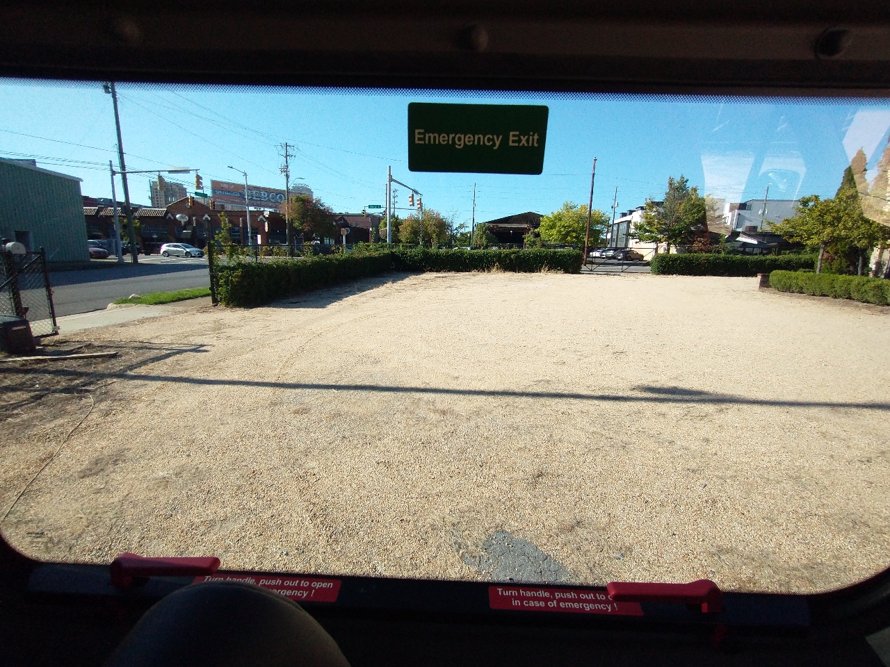 Mercedes-Benz Sprinter Passenger Van 2500 Standard Roof V6 144" RWD 2017 Mercedes-Benz Sprinter Passenger Van 2500 Standard Roof V6 144" RWD 2017