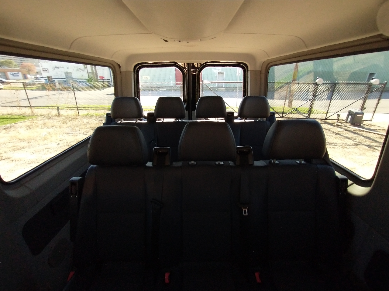 Mercedes-Benz Sprinter Passenger Van 2500 Standard Roof V6 144" RWD 2017 Mercedes-Benz Sprinter Passenger Van 2500 Standard Roof V6 144" RWD 2017