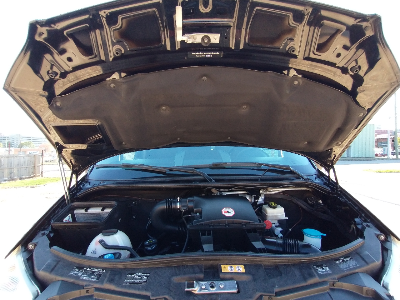 Mercedes-Benz Sprinter Passenger Van 2500 Standard Roof V6 144" RWD 2017 Mercedes-Benz Sprinter Passenger Van 2500 Standard Roof V6 144" RWD 2017