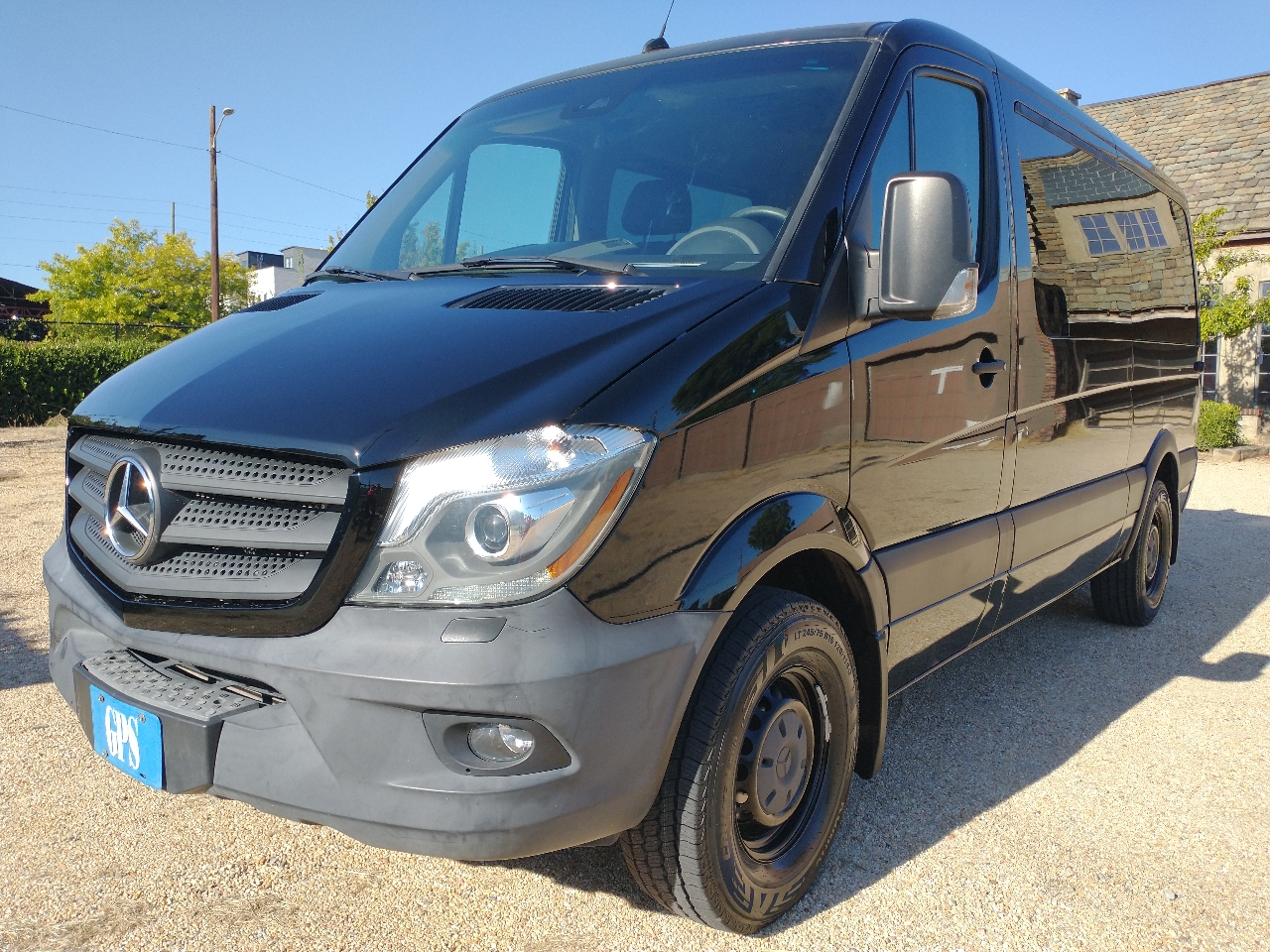 Mercedes-Benz Sprinter Passenger Van 2500 Standard Roof V6 144" RWD 2017 Mercedes-Benz Sprinter Passenger Van 2500 Standard Roof V6 144" RWD 2017