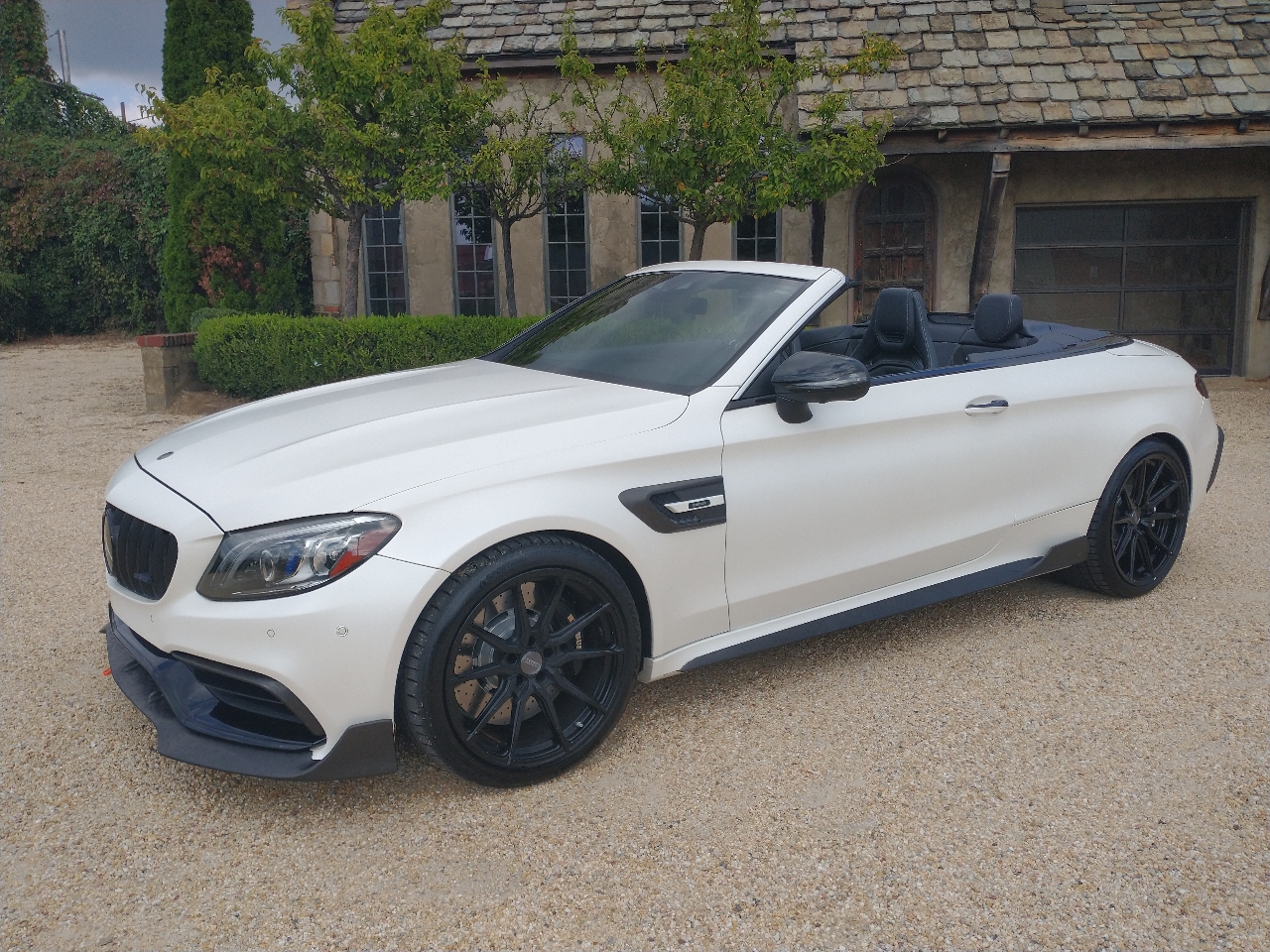 Mercedes-Benz C-Class AMG C 63 S Cabriolet 2019 Mercedes-Benz C-Class AMG C 63 S Cabriolet 2019
