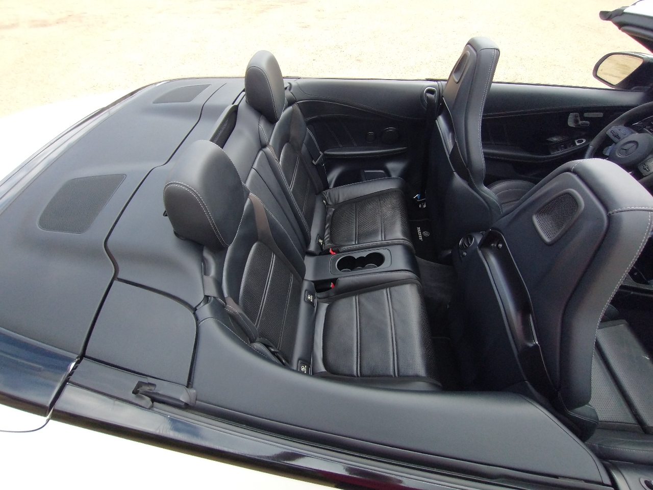 Mercedes-Benz C-Class AMG C 63 S Cabriolet 2019 Mercedes-Benz C-Class AMG C 63 S Cabriolet 2019