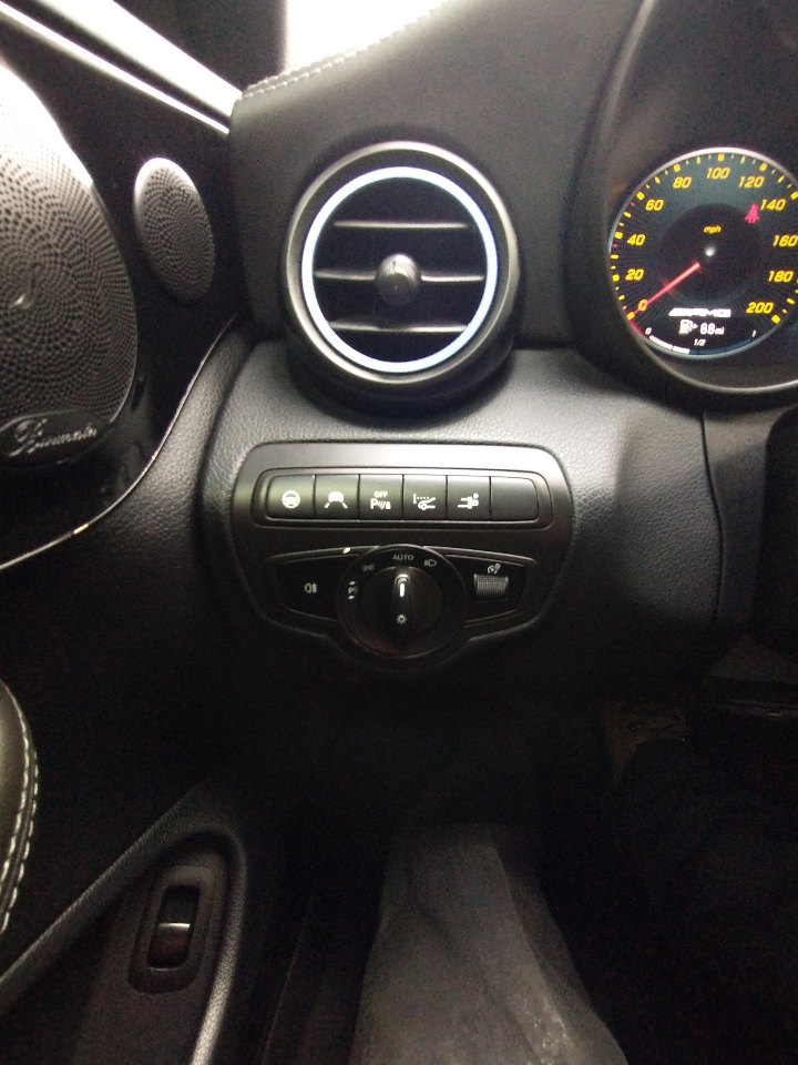 Mercedes-Benz C-Class AMG C 63 S Cabriolet 2019 Mercedes-Benz C-Class AMG C 63 S Cabriolet 2019