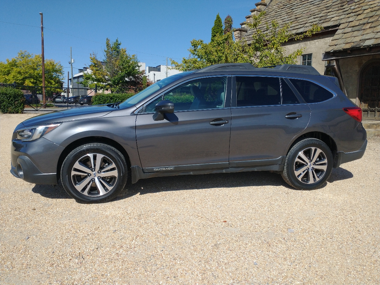 Subaru Outback 2.5i Limited 2018 Subaru Outback 2.5i Limited 2018