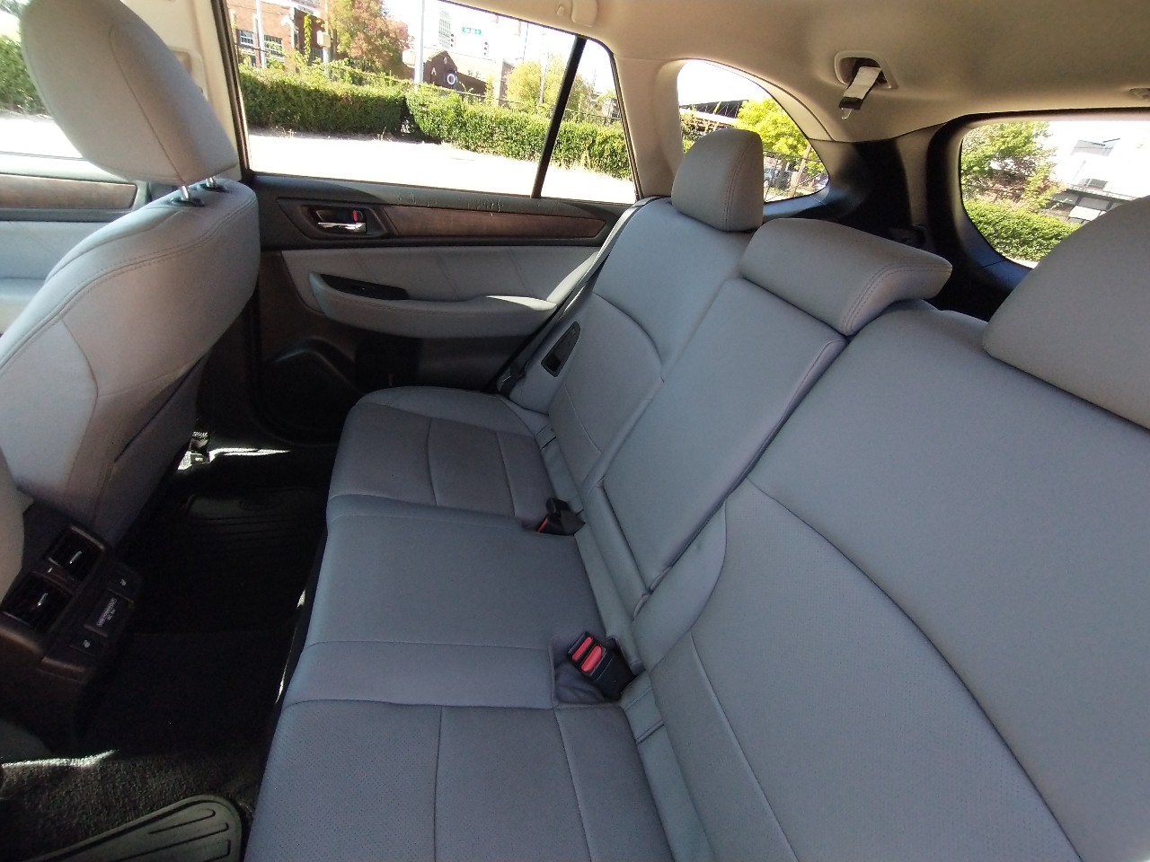 Subaru Outback 2.5i Limited 2018 Subaru Outback 2.5i Limited 2018