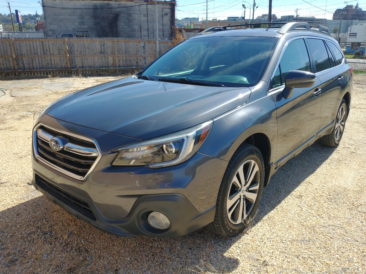 Subaru Outback 2.5i Limited 2018 Subaru Outback 2.5i Limited 2018