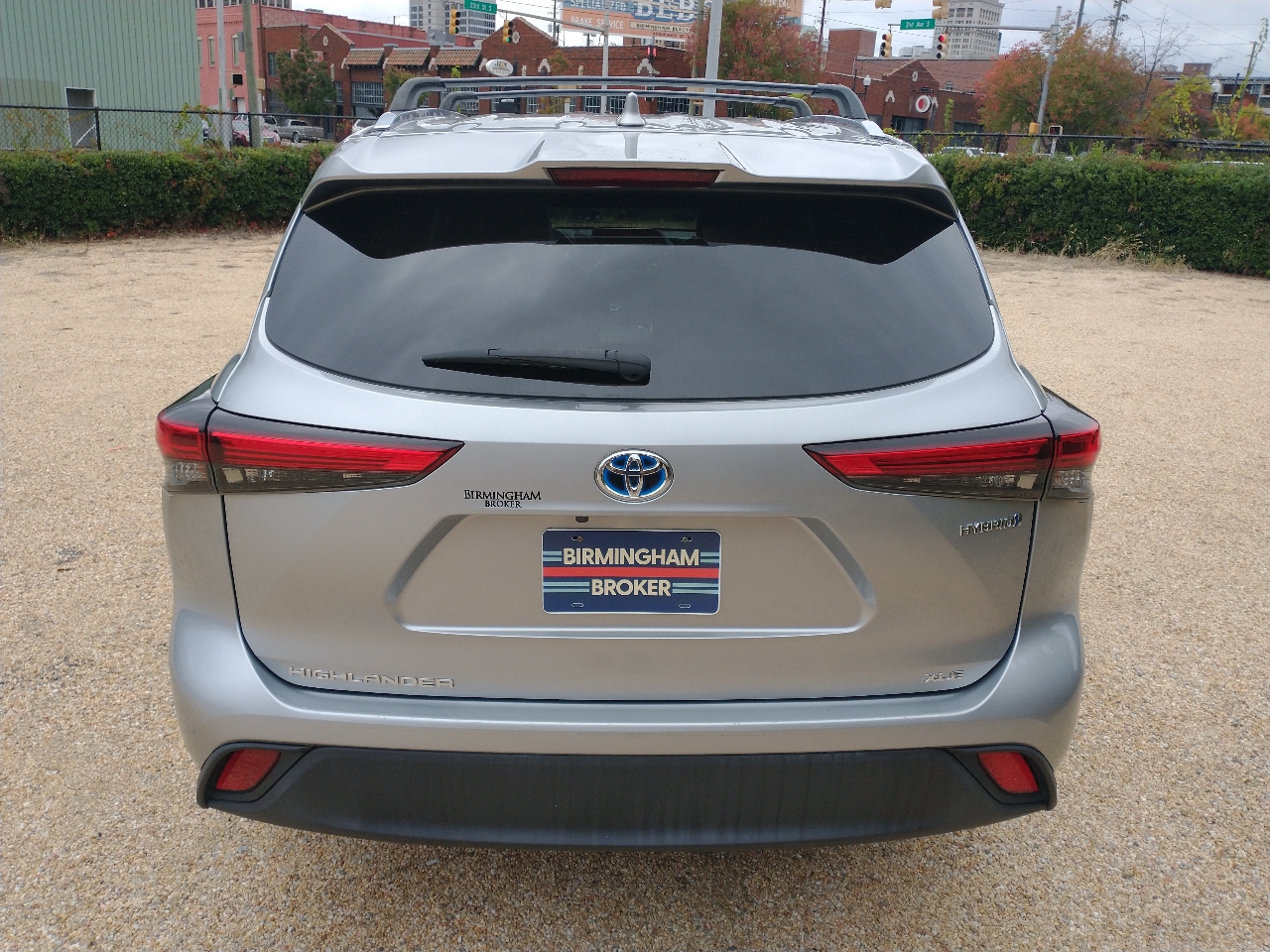 Toyota Highlander Hybrid XLE FWD (Natl) 2020 Toyota Highlander Hybrid XLE FWD (Natl) 2020