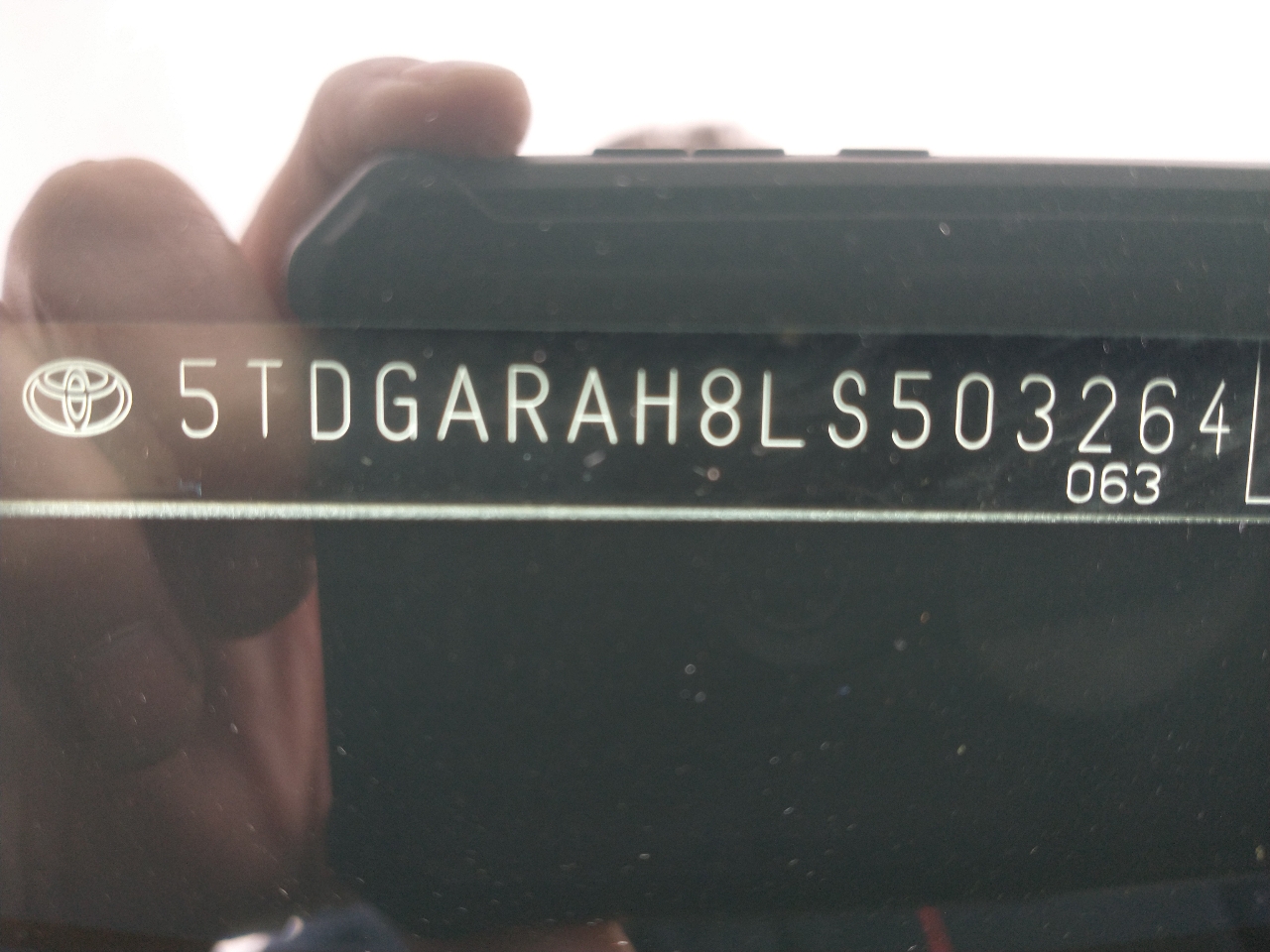 Toyota Highlander Hybrid XLE FWD (Natl) 2020 Toyota Highlander Hybrid XLE FWD (Natl) 2020