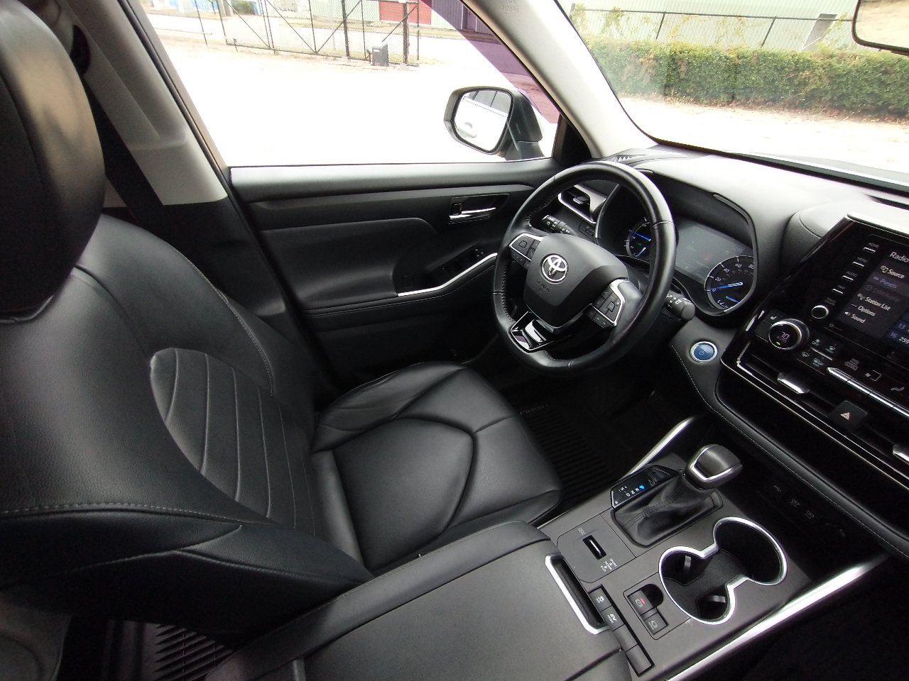 Toyota Highlander Hybrid XLE FWD (Natl) 2020 Toyota Highlander Hybrid XLE FWD (Natl) 2020