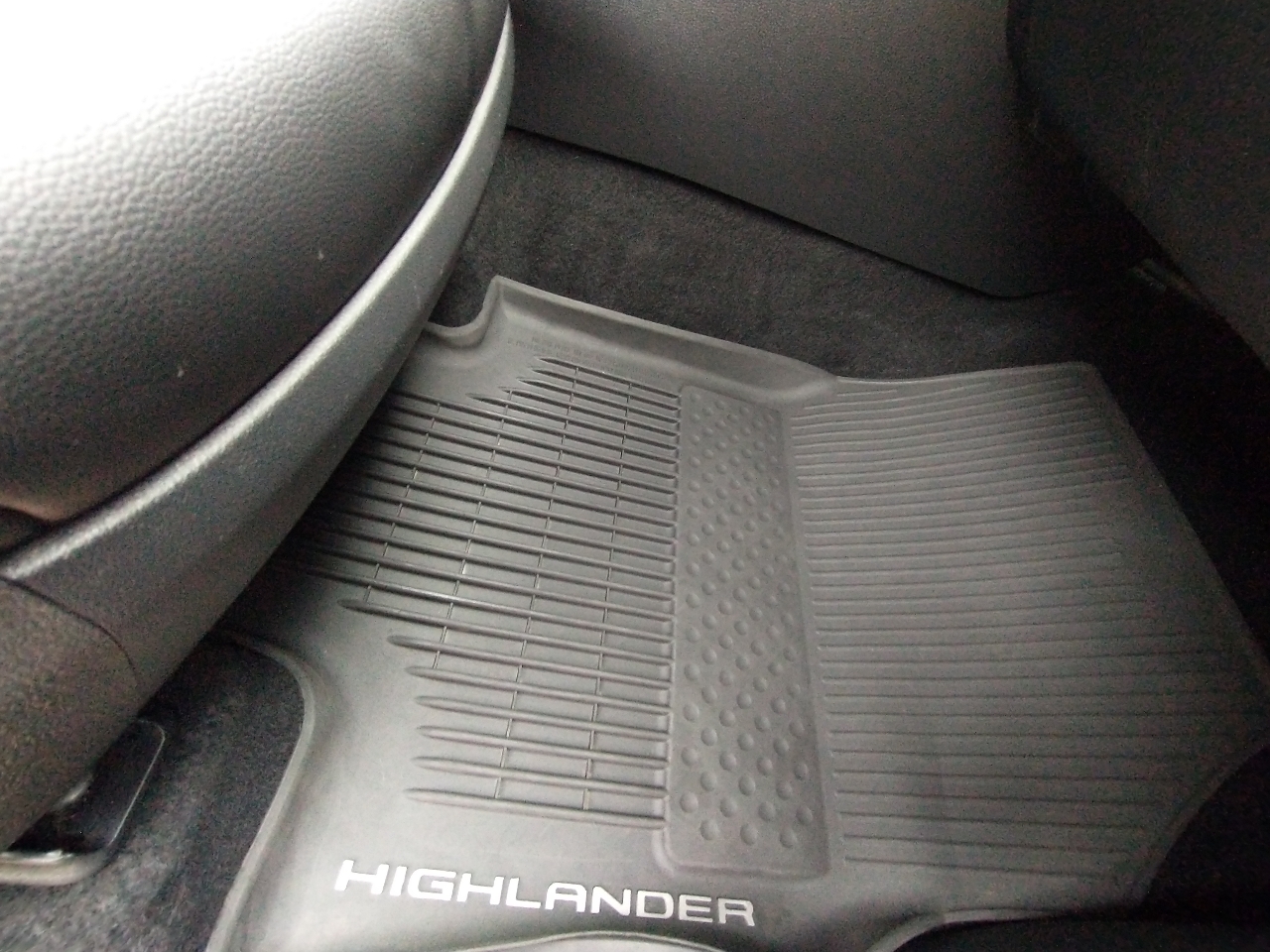 Toyota Highlander Hybrid XLE FWD (Natl) 2020 Toyota Highlander Hybrid XLE FWD (Natl) 2020