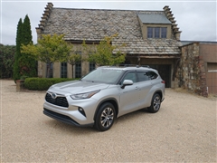 2020 Toyota Highlander  2020 Toyota Highlander